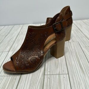 Roper Women’s Brown Leather Sandals Peep Toe Cut Out Block Heels Shootie SZ 6.5